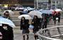 東京都心と横浜で初雪　低気圧通過で厳しい冷え込み