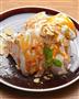 ふわふわシフォンにたっぷりのクリームとキャラメルソースの「エンゼルフードケーキ」（５５０円）は、ボリューム満点の人気スイーツ