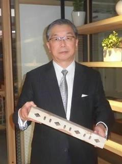 「国産木材の空間は人が集まりやすい雰囲気を演出する」と語る内田洋行の大久保昇社長 「国産木材の空間は人が集まりやすい雰囲気を演出する」と語る内田洋行の大久保昇社長