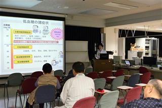 東京医科歯科大付属病院で開かれた糖尿病教室。糖尿病の合併症にも注意が必要だ 東京医科歯科大付属病院で開かれた糖尿病教室。糖尿病の合併症にも注意が必要だ