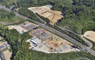 学校法人「加計学園」が獣医学部を新設する予定の建設現場=17日、愛媛県今治市 学校法人「加計学園」が獣医学部を新設する予定の建設現場=17日、愛媛県今治市