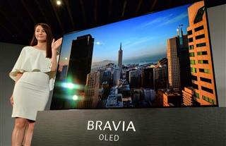 ソニーの4Kテレビ発表会。買い替え需要の高まりで、4Kテレビの販売は好調だ ソニーの4Kテレビ発表会。買い替え需要の高まりで、4Kテレビの販売は好調だ