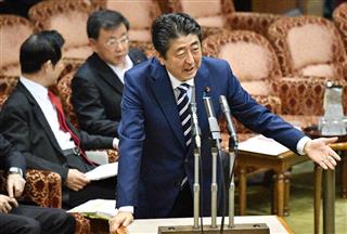 安倍晋三首相=6月16日午後、国会・参院第1委員会室(斎藤良雄撮影) 安倍晋三首相=6月16日午後、国会・参院第1委員会室(斎藤良雄撮影)