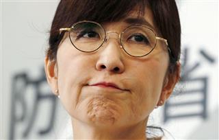 記者会見中に厳しい表情を見せる稲田防衛相=21日午前、防衛省 記者会見中に厳しい表情を見せる稲田防衛相=21日午前、防衛省