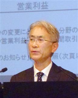 記者会見するソニーの吉田憲一郎副社長兼最高財務責任者=31日午後、東京都港区 記者会見するソニーの吉田憲一郎副社長兼最高財務責任者=31日午後、東京都港区