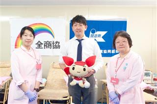 関西遊技機商業協同組合の献血活動はスタートから15年目を迎える 関西遊技機商業協同組合の献血活動はスタートから15年目を迎える