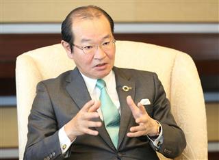 インタビューに答える大和証券グループ本社の中田誠司社長=東京都千代田区 インタビューに答える大和証券グループ本社の中田誠司社長=東京都千代田区