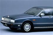 日産自動車の「シーマ」