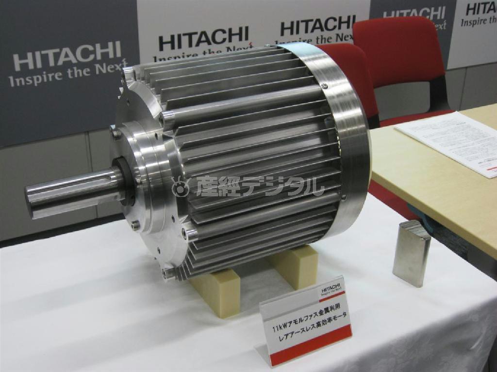 日立が開発したレアアース使わない産業用モーター＝１１日、東京都千代田区