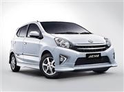 トヨタ自動車がインドネシアに投入する新型小型車「アギア」（同社提供）