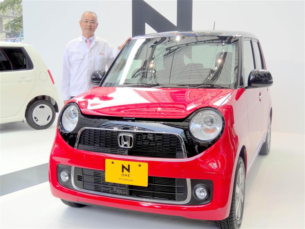 ホンダ「Ｎ－ＯＮＥ」を紹介する開発担当者の浅木泰昭・本田技術研究所主任研究員