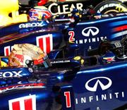 Ｆ１「レッドブル・レーシング」の車体に刷り込まれたインフィニティのロゴ