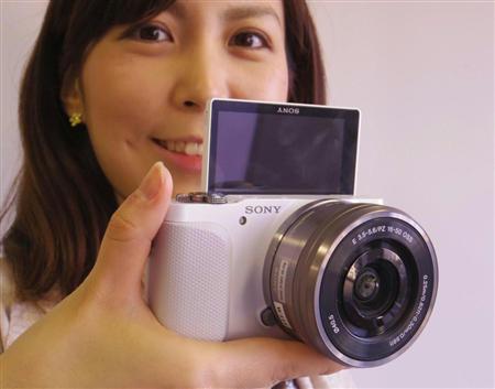 ソニー、カメラ女子向け「ＮＥＸ－３Ｎ」 ３月８日に発売」：SankeiBiz
