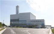 ４月１日から供用が始まる「堺市クリーンセンター臨海工場」。建設費の一部が復興予算として交付される＝堺市堺区