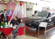 上海市郊外のホンダ販売店「広汽本田松江店」。日本車離れで苦戦を強いられている＝２１日、上海市郊外