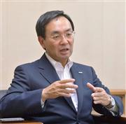 インタビューに応じるパナソニックの津賀一宏社長＝６日午後、大阪府門真市