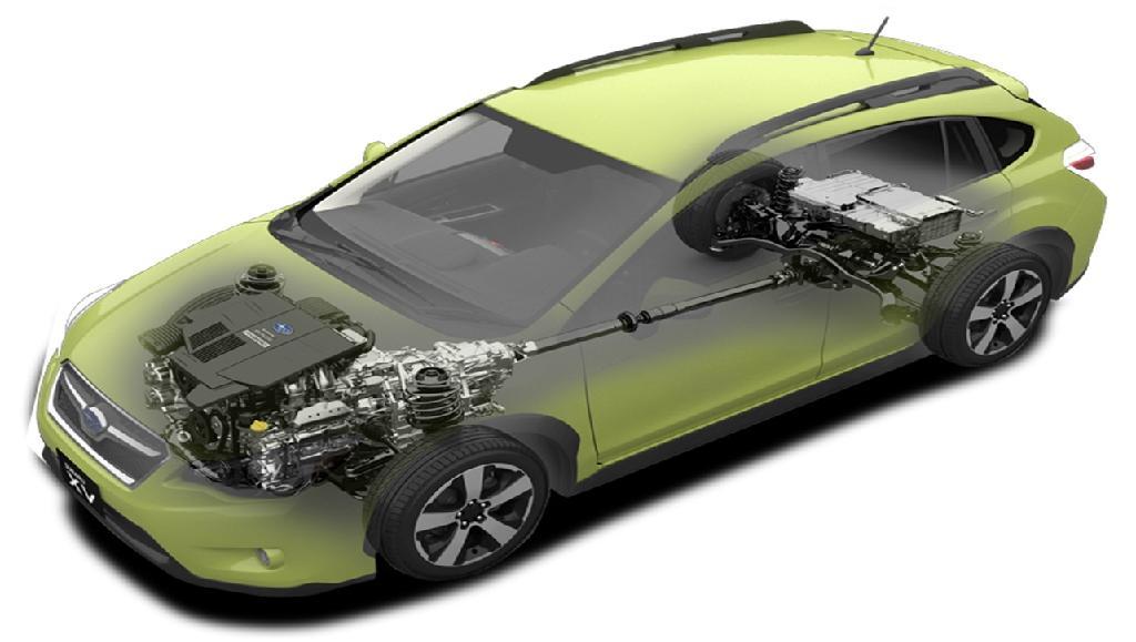 富士重工業が発売するハイブリッド車「スバルＸＶハイブリッド」。低重心の構造となるよう工夫し、俊敏なハンドリングを実現した