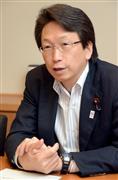 インタビューに答える自民党の平将明衆院議員＝衆院第１議員会館（酒巻俊介撮影）