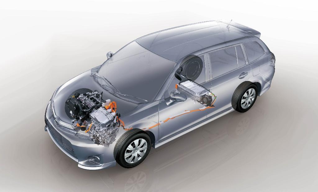 「カローラフィールダー」のハイブリッドシステム。燃料タンクや電池は後部座席の下に配置し、効率よくレイアウトしたことで、荷室の広さはガソリン車と同程度を確保した（トヨタ自動車提供）