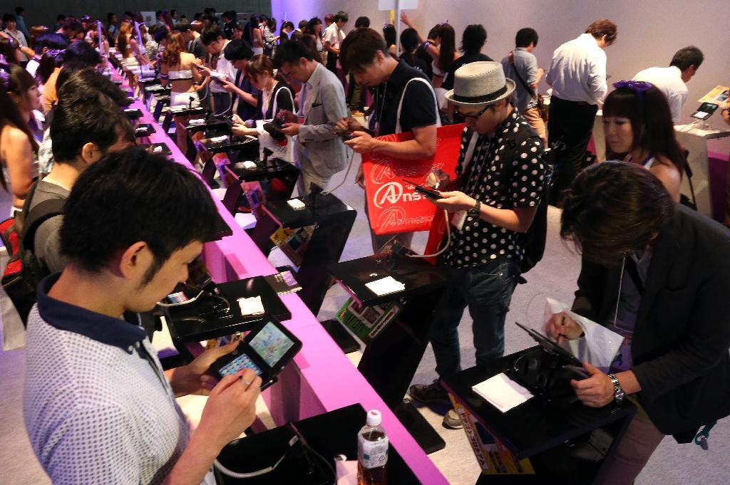 家庭用ゲーム機にも食指を伸ばすガンホー・オンライン・エンターテイメントのブース＝９月１９日、千葉市の幕張メッセ