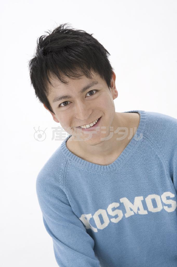 タレントの篠山輝信（しのやま・あきのぶ）さん（提供写真）