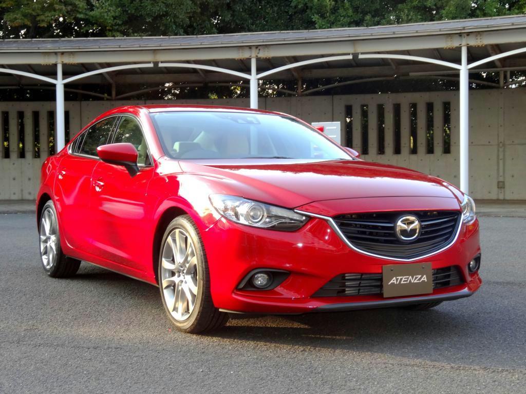 マツダの「アテンザ」
