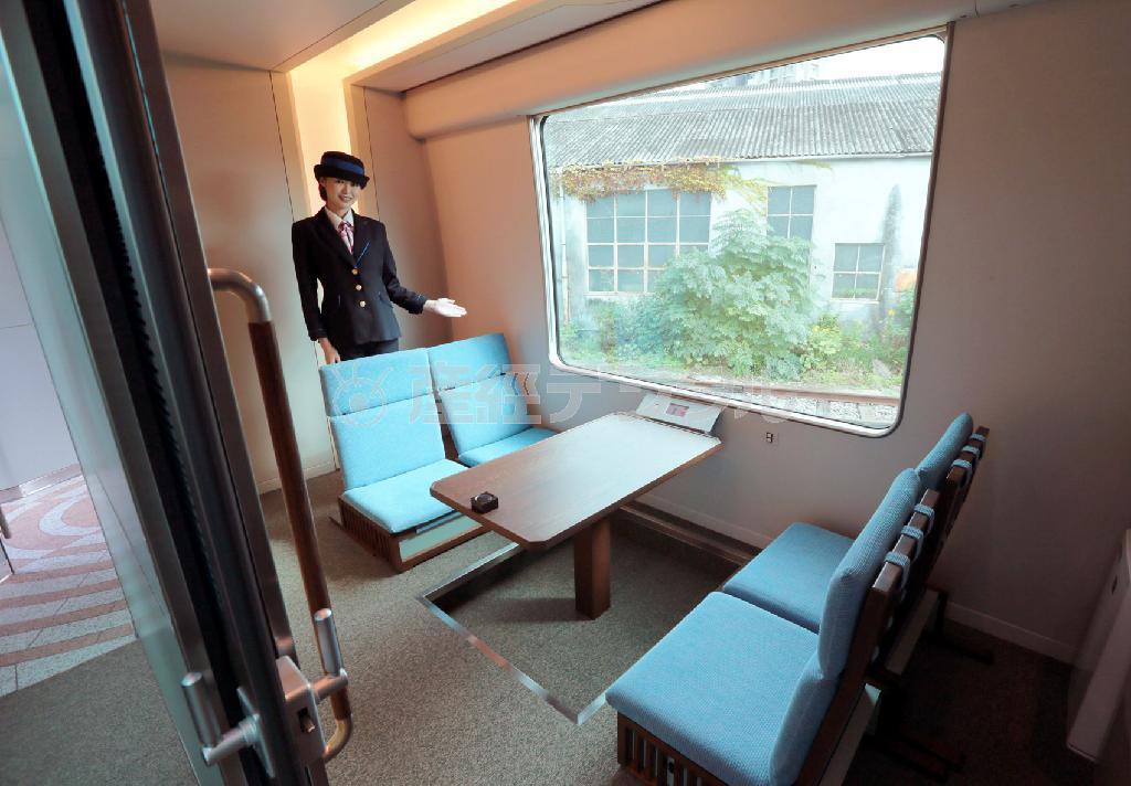 しまかぜの和風個室