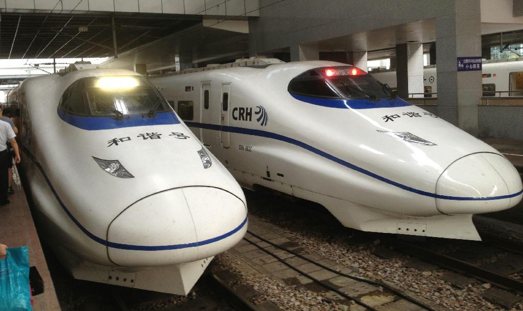 川崎重工業が供与した日本の新幹線技術をベースにした中国高速鉄道車両（河崎真澄撮影）
