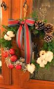 花や葉で作られた装飾用の輪飾り「クリスマスリース」（Ｆｉｎｉｓｈ！）