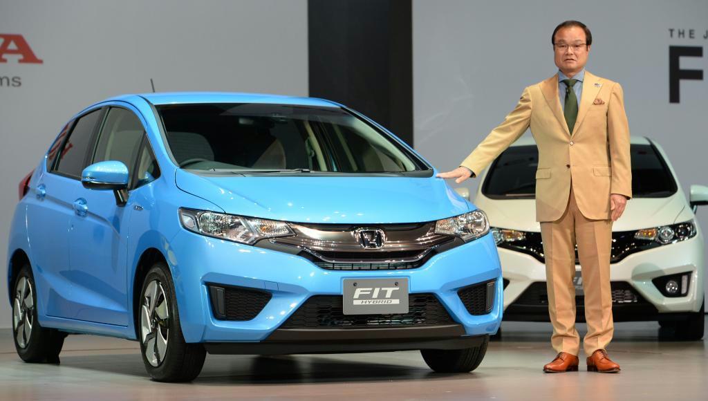 ホンダの新型「フィットハイブリッド」と伊東孝紳社長