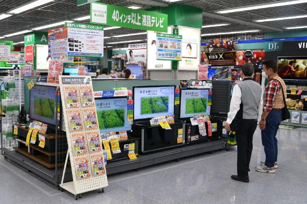 ネット通販との激しい価格競争にさらされるヤマダ電機ＬＡＢＩ１日本総本店池袋＝東京都豊島区