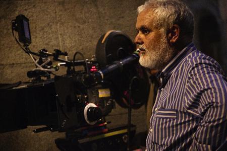 「俳優たちは資料を調べ、当時の映像をよく研究して、役作りに臨んでくれた」と語るマルコ・トゥリオ・ジョルダーナ監督（ムヴィオラ提供）