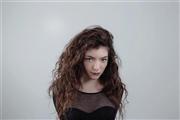 シンガー・ソングライター、ＬＯＲＤＥ（ロード、提供写真）