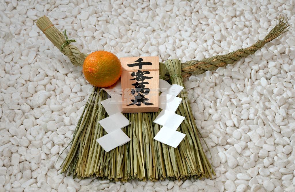 三重県・伊勢地方に伝わるしめ縄（大山実撮影）