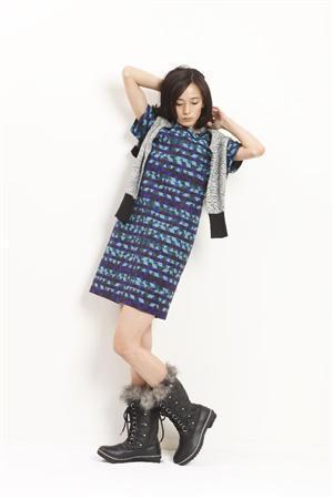 寒くなるこれからの季節は、ファーの付いたロングブーツを履きこなしたい