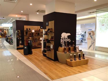 期間限定でオープンしているＳＯＲＥＬ＿ＡＬＢｉ店