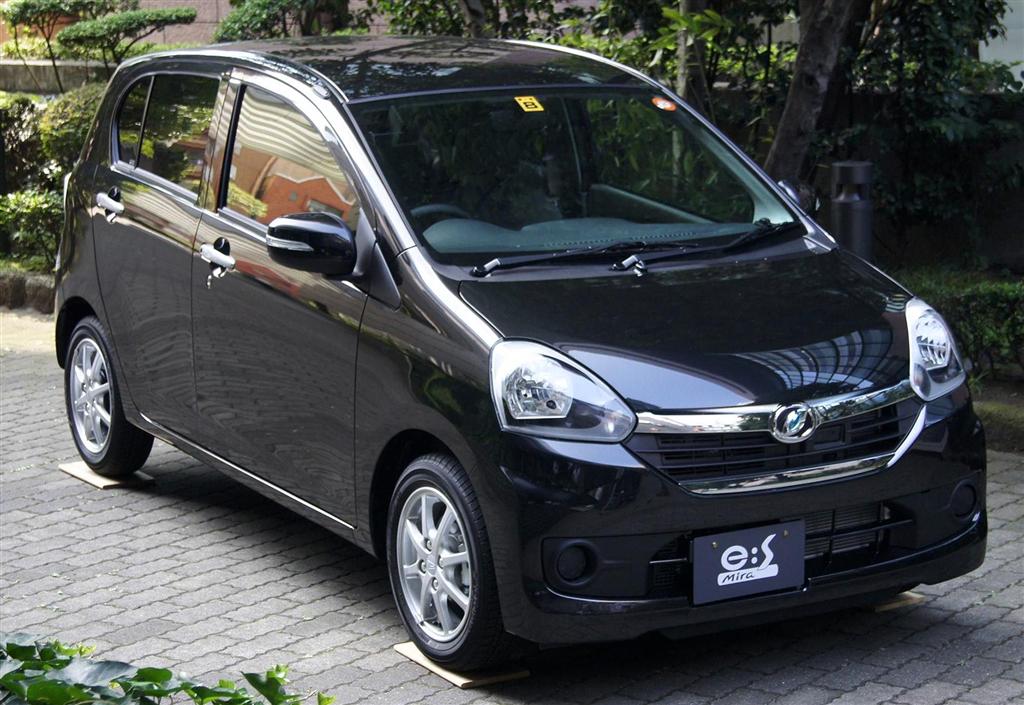 一部改良したダイハツ工業の軽自動車「ミライース」