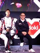 トヨタ自動車の豊田章男社長も、東京オートサロンに訪れ、クルマファンにトヨタ車をアピールした