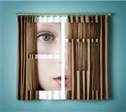 シナリオアート「ｎｉｇｈｔ＿ｗａｌｋｉｎｇ」。発売中（提供写真）