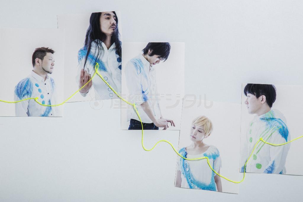 ５人組、ｌａ＿ｌａ＿ｌａｒｋｓ（ラ＿ラ＿ラークス、提供写真）