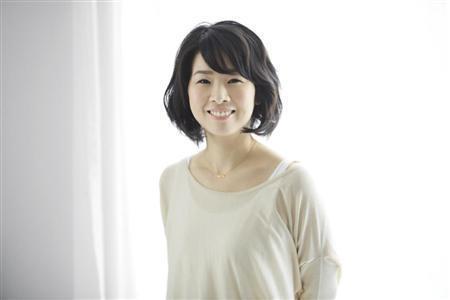 特別番組「ＮＥＳＣＡＦＥ＿ｐｒｅｓｅｎｔｓ＿ＭＥＥＴ＿ＡＴ＿ＢＯＯＫ＿ＣＡＦＥ」（９：００～１７：５５放送）のナビゲーター、秀島史香（ひでしま・ふみか）さん（Ｊ－ＷＡＶＥ提供）