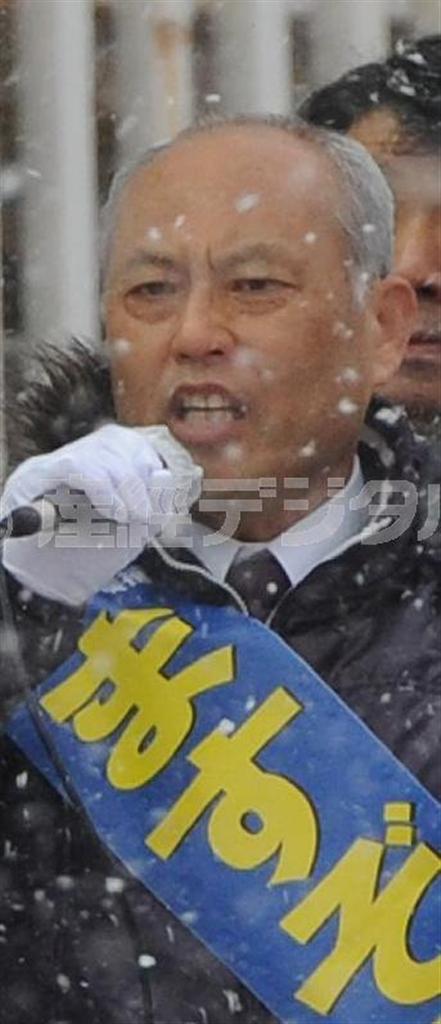 都内で有権者に最後の演説を行った、東京都知事選候補の舛添（ますぞえ）要一氏＝２０１４年２月８日午後、東京都台東区浅草（宮川浩和撮影）