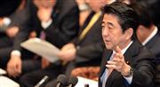 衆院予算委員会で答弁する安倍晋三（しんぞう）首相＝２０１４年２月１０日、国会（酒巻俊介撮影）