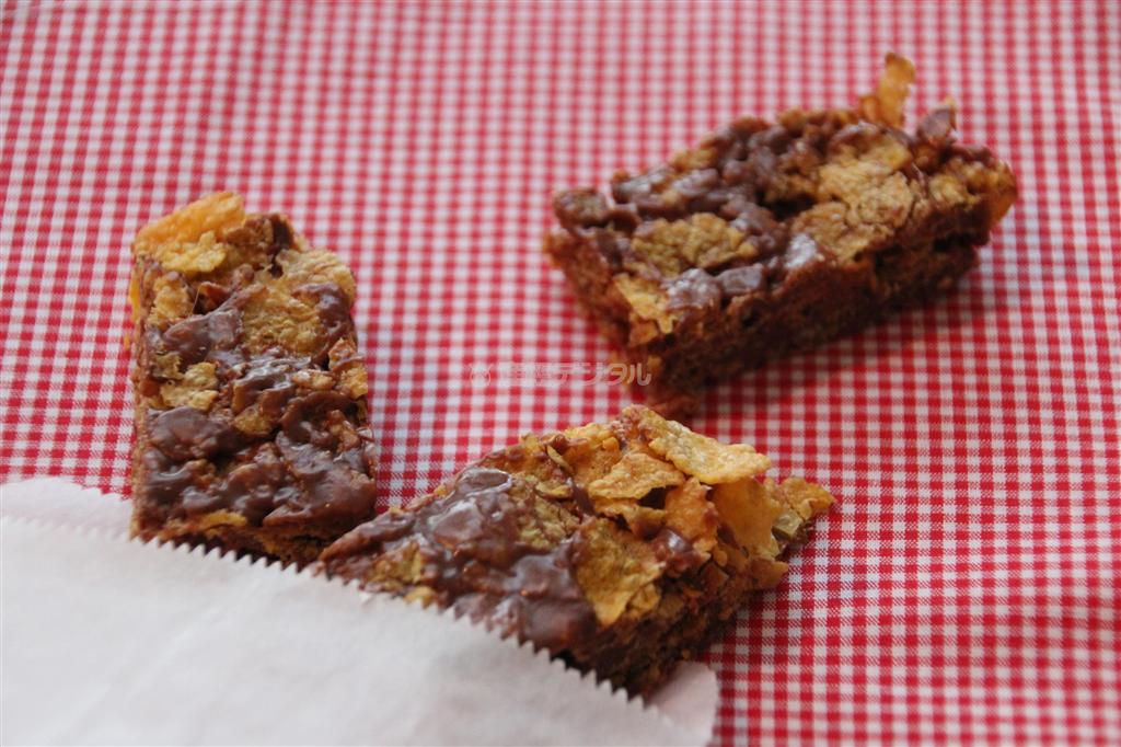 チョコレートバー。※１３３ｋｃａｌ、塩分０．２グラム（１人分）