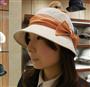 マキシンの帽子「ファボリ」＝東京都渋谷区の新宿高島屋