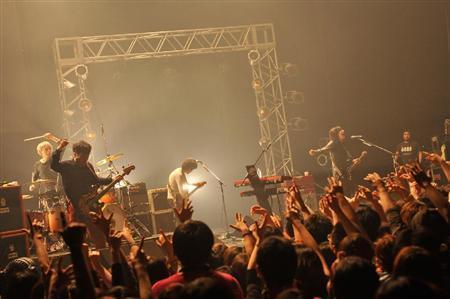ロックバンド、ストレイテナー＝２０１４年２月２０日、東京都江東区のＺｅｐｐ＿Ｔｏｋｙｏ（提供写真）