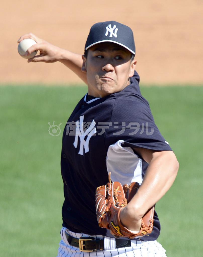 フィリーズとのオープン戦に登板し、実戦デビューを飾った田中将大（まさひろ）＝２０１４年３月１日、米フロリダ州タンパ（川口良介撮影）