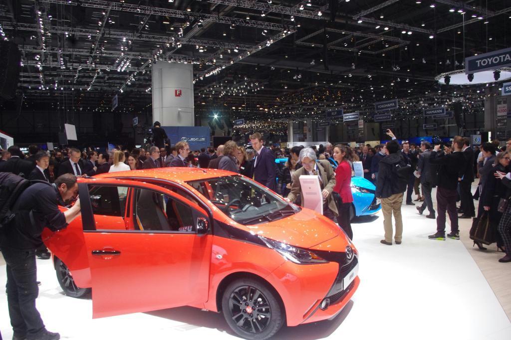 トヨタ自動車が公開した新型小型車「アイゴ」（ジュネーブ飯田耕司）