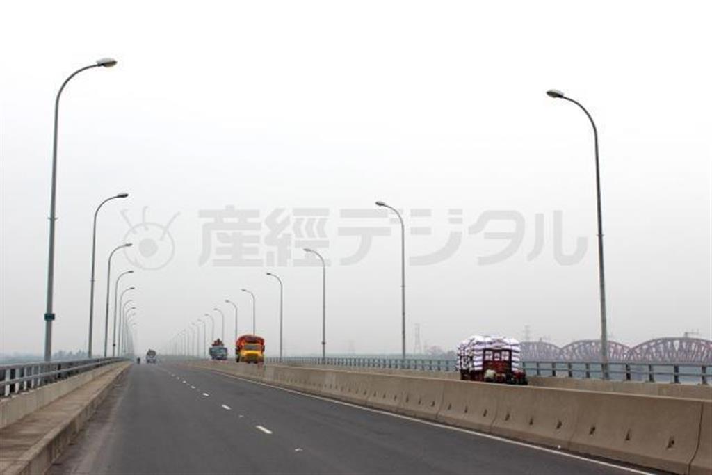 日本が支援してできたラロン・シャハ橋。日本の援助は広く知られていて、そのためかバングラデシュには親日家がやたら多い