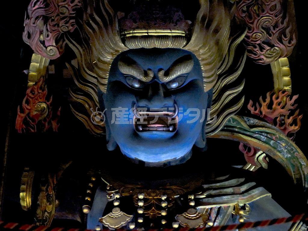 金峯山寺（きんぷせんじ）の本尊、金剛蔵王権現（こんごうざおうごんげん）の中尊（釈迦如来）（井浦新さん撮影）